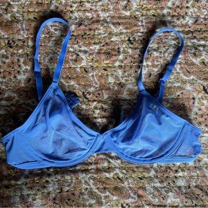 Gap body bra